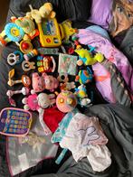 Baby speelgoed pakket met vtech, Kinderen en Baby's, Met geluid, Gebruikt, Ophalen of Verzenden, Rammelaar
