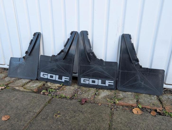 Golf MK2 Spatlappen Set - Gebruikt, Auto-onderdelen, Carrosserie en Plaatwerk, Spatbord, Volkswagen, Voor, Achter, Links, Rechts