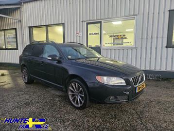 Volvo V70 2.4D Momentum Kleurcode 452 beschikbaar voor biedingen