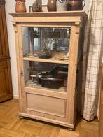 Vitrinekast zachthout van 1910 antiek, Huis en Inrichting, Kasten | Vitrinekasten, Gebruikt, 50 tot 100 cm, 25 tot 50 cm, Met deur(en)