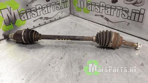 Aandrijfas links-voor van een Suzuki Alto, Auto-onderdelen, Remmen en Aandrijving, Suzuki, Gebruikt, 6 maanden garantie, 12 maanden garantie