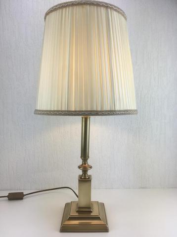 Herda messing kolomzuil tafellamp beschikbaar voor biedingen