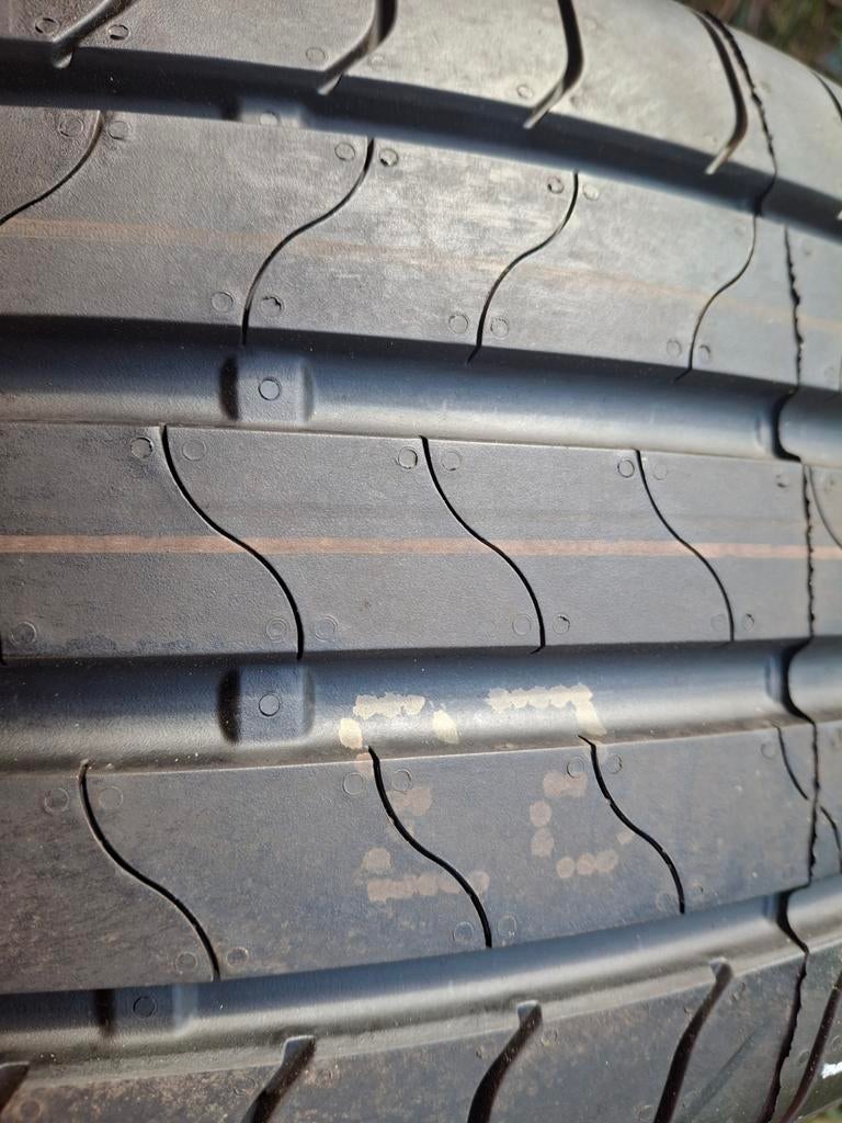 215 55 18/225 55 18/245 45 18 Continental/Bridgestone NIEUW, 18 inch, 215 mm, ., Nieuw