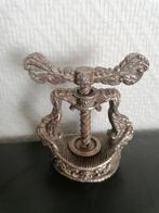 antieke notenkraker pers bewerkt, Antiek en Kunst, Antiek | Gereedschap en Instrumenten, Ophalen of Verzenden