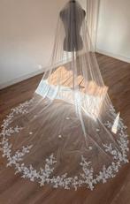 Luxe bruidssluier 3 meter madi lane style nieuw, Ophalen of Verzenden, Nieuw, Wit, Accessoires