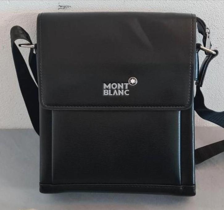 Moderne MONT BLANC Schouder tas
De crossbodytas Mannen, Sieraden, Tassen en Uiterlijk, Tassen | Schoudertassen, Zo goed als nieuw