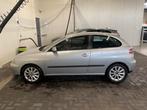 Seat Ibiza 1.4 16V 74KW 2006 Grijs, Voorwielaandrijving, 15 km/l, 40 €/maand, 4 cilinders