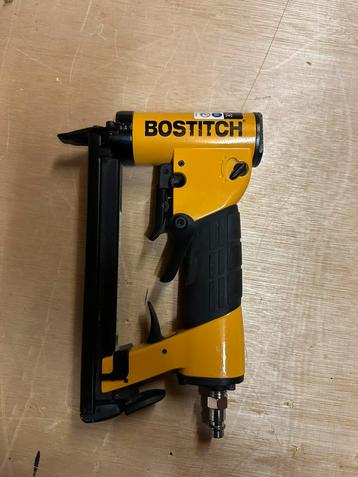 Bostitch Niet Tacker zgan ! beschikbaar voor biedingen