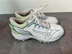 Mizuno korfbal hockey veld schoen - maat 35, Sport en Fitness, Korfbal, Ophalen of Verzenden, Zo goed als nieuw, Schoenen