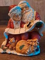 Prachtig beeld van Santa echtpaar met leesrol., Ophalen of Verzenden, Gebruikt
