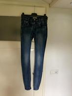 Skinny jeans van Il Dolce, maat 27, Blauw, Ophalen of Verzenden, Zo goed als nieuw, W27 (confectie 34) of kleiner