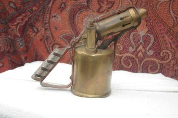 Benzine brander beschikbaar voor biedingen