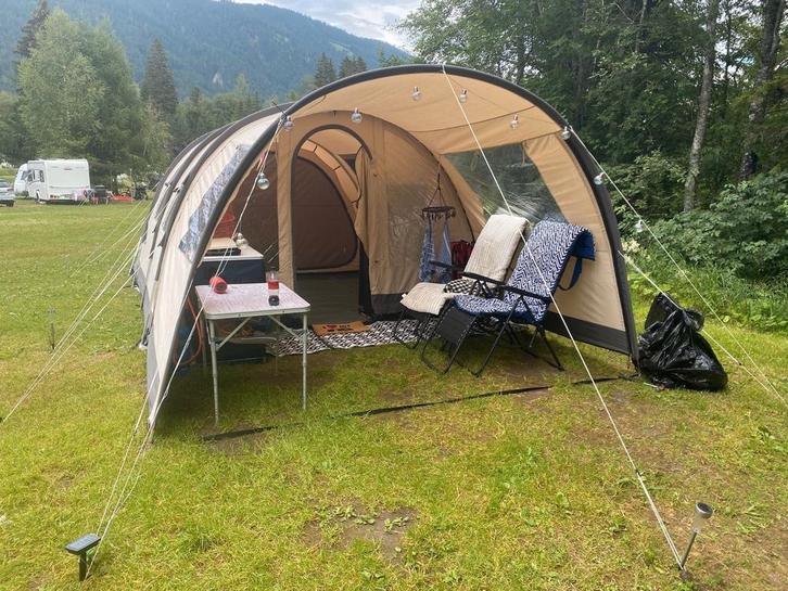 Basecamp Ambato V Deluxe - 5 pers tunneltent, Caravans en Kamperen, Tenten, tot en met 5, Gebruikt, Ophalen