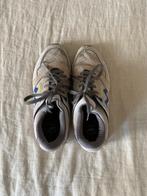 Karhu Sneakers maat 40, Karhu, Ophalen of Verzenden, Sneakers of Gympen, Grijs