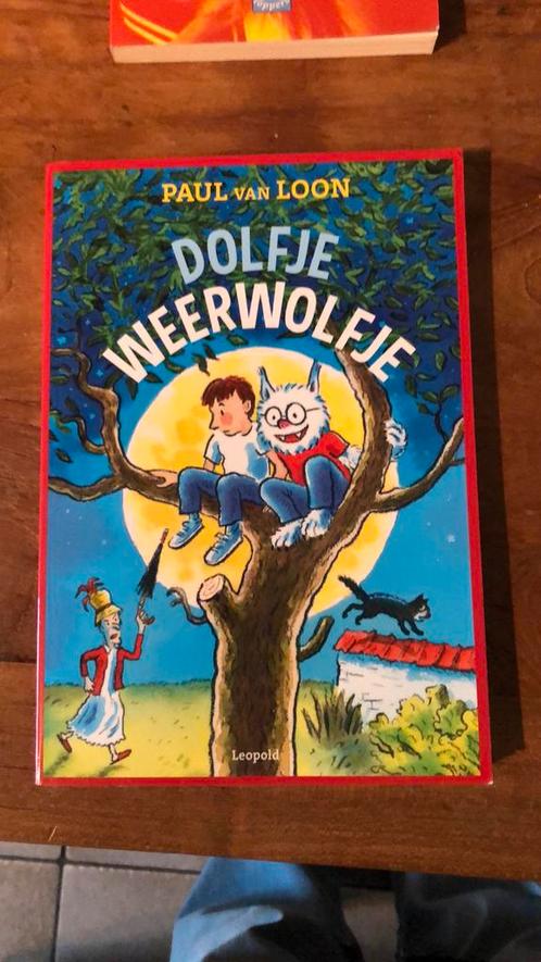 Paul van Loon - Dolfje Weerwolfje, Boeken, Kinderboeken | Jeugd | onder 10 jaar, Zo goed als nieuw, Ophalen of Verzenden
