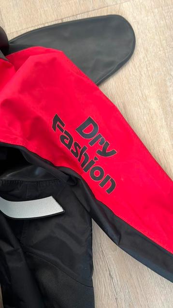 Dryfashion droogpak maat XS beschikbaar voor biedingen