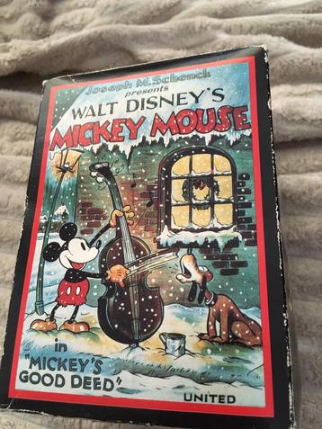 Oud WALT DISNEY ‘S “MICKEY MOUSE” legpuzzel. beschikbaar voor biedingen