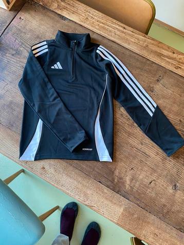 Adidas sport shirt lange mouwen maat 140 NIEUW beschikbaar voor biedingen