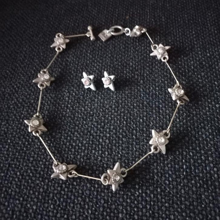 Otazu ketting en oorbellen Set, Sieraden, Tassen en Uiterlijk, Armbanden, Zo goed als nieuw, Zilver, Zilver, Met strass, Ophalen of Verzenden