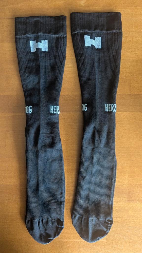 Compressie sokken Herzog 1x kort gedragen, maat L2 45-48, Kleding | Heren, Sportkleding, Nieuw, Hardlopen of Fietsen, Zwart, Ophalen of Verzenden