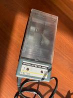 Philips Universele NiCd Batterijlader PNC 200, Audio, Tv en Foto, Opladers, Ophalen of Verzenden, Gebruikt