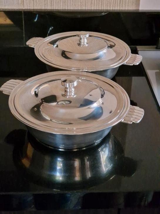 2x Art-Deco George Nilsson Dekschaal Gero. €40=per schaal., Antiek en Kunst, Antiek | Schalen, Ophalen of Verzenden