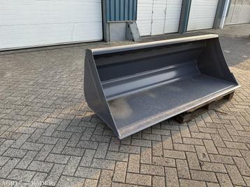 DIVERSE DELEN VOLVO beschikbaar voor biedingen