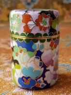 Twee mooie oude Chinese kruidenpotjes van cloisonne., Antiek en Kunst, Ophalen of Verzenden