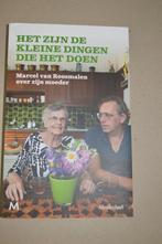 Het zijn de kleine dingen die het doen - Marcel v Roosmalen, Boeken, Ophalen of Verzenden, Zo goed als nieuw, Nederland