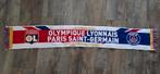 Sjaal Olympique Lyon - Paris Saint Germain, Verzamelen, Sportartikelen en Voetbal, Ophalen of Verzenden, Zo goed als nieuw, Buitenlandse clubs