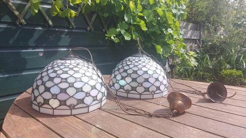 2 mega mooie Tiffany lampen met bloemen design, Huis en Inrichting, Lampen | Hanglampen, Zo goed als nieuw, Minder dan 50 cm, Glas