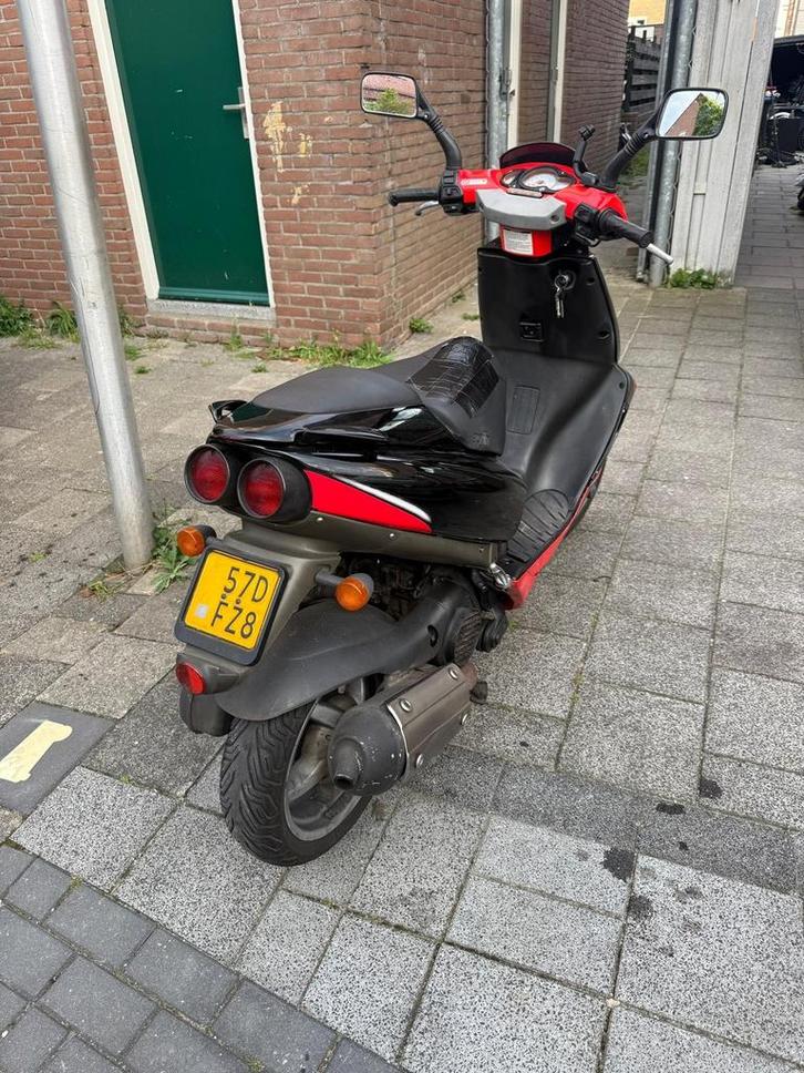 Aprillia sr 172/180 2t duitse papieren, Fietsen en Brommers, Snorfietsen en Snorscooters, Gebruikt, Overige merken, Tweetakt, Ophalen