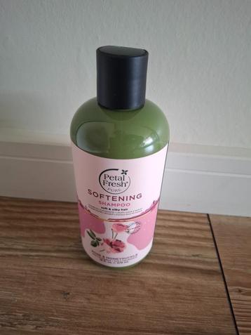 Petal Fresh softening shampoo Rose & Honeysuckle NIEUW!! beschikbaar voor biedingen