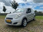 Suzuki Alto 1.0 2012 Grijs, Auto's, Voorwielaandrijving, Stof, 4 stoelen, Origineel Nederlands