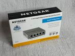 NETGEAR GS105E-200PES 5-port Switch, Computers en Software, Netwerk switches, Ophalen, Zo goed als nieuw