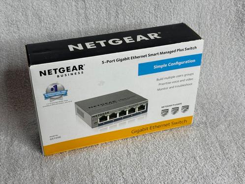 NETGEAR GS105E-200PES 5-port Switch, Computers en Software, Netwerk switches, Zo goed als nieuw, Ophalen