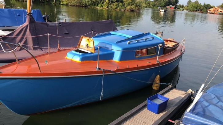 Victoire 22 + mercury 3.5, Watersport en Boten, Zeilen en Zeiltoebehoren, Gebruikt, Minder dan 15 m², 6 meter of meer, Ophalen