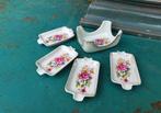 Porseleinen asbakjes set in mooi zachtgroen bloemen Miekje's, Antiek en Kunst, Antiek | Porselein, Ophalen of Verzenden