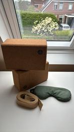 Yoga blokken kurk Manduka, yoga band en oogkussen Lotus, Sport en Fitness, Ophalen of Verzenden, Zo goed als nieuw, Yoga-accessoire