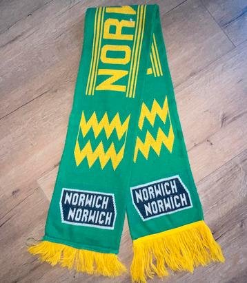 Voetbalsjaal Norwich (vintage) beschikbaar voor biedingen