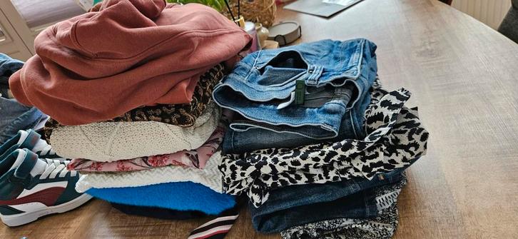 Dameskleding Bundel Maat S-M, Kleding | Dames, Dames-kledingpakketten, Ophalen of Verzenden