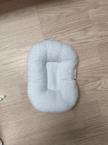 Hoofdkussen baby beschikbaar voor biedingen