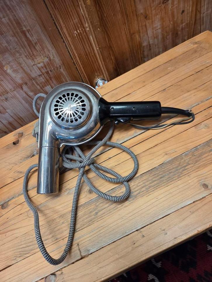 Vintage AEG Föhn, Witgoed en Apparatuur, Persoonlijke-verzorgingsapparatuur, Gebruikt, Haarverzorging, Ophalen