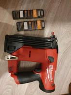 Milwaukee M12 fuel 18ga tacker inclusief 2000 spijkers, Ophalen of Verzenden, Nieuw