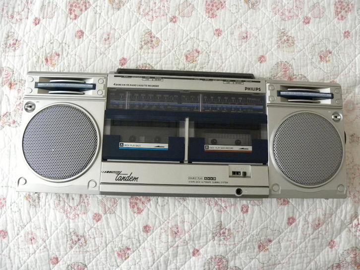 vintage Philips D8334 radio cassetterecorder, Audio, Tv en Foto, Radio's, Gebruikt, Radio, Ophalen of Verzenden