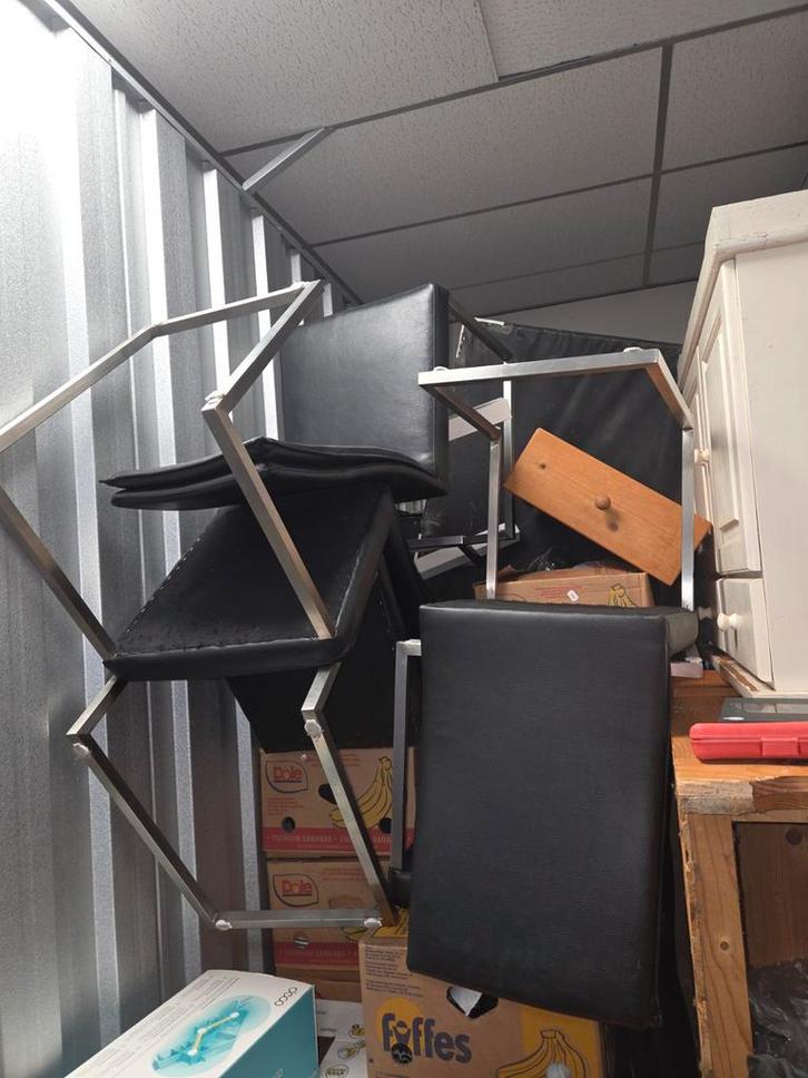 Volledige Inboedel in 2  Opslagboxen - zie beschrijving, Huis en Inrichting, Complete inboedels, Ophalen