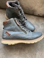 Leren Mustang herenschoenen maar 40, Ophalen of Verzenden, Zo goed als nieuw, Blauw