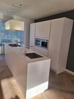 Luxe Keuken met Kookeiland, Bar en Apparatuur, Huis en Inrichting, Keuken | Complete keukens, Ophalen, Gebruikt, Wit, Overige typen