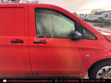 Portier 2Deurs rechts van een Mercedes Vito (2502) beschikbaar voor biedingen