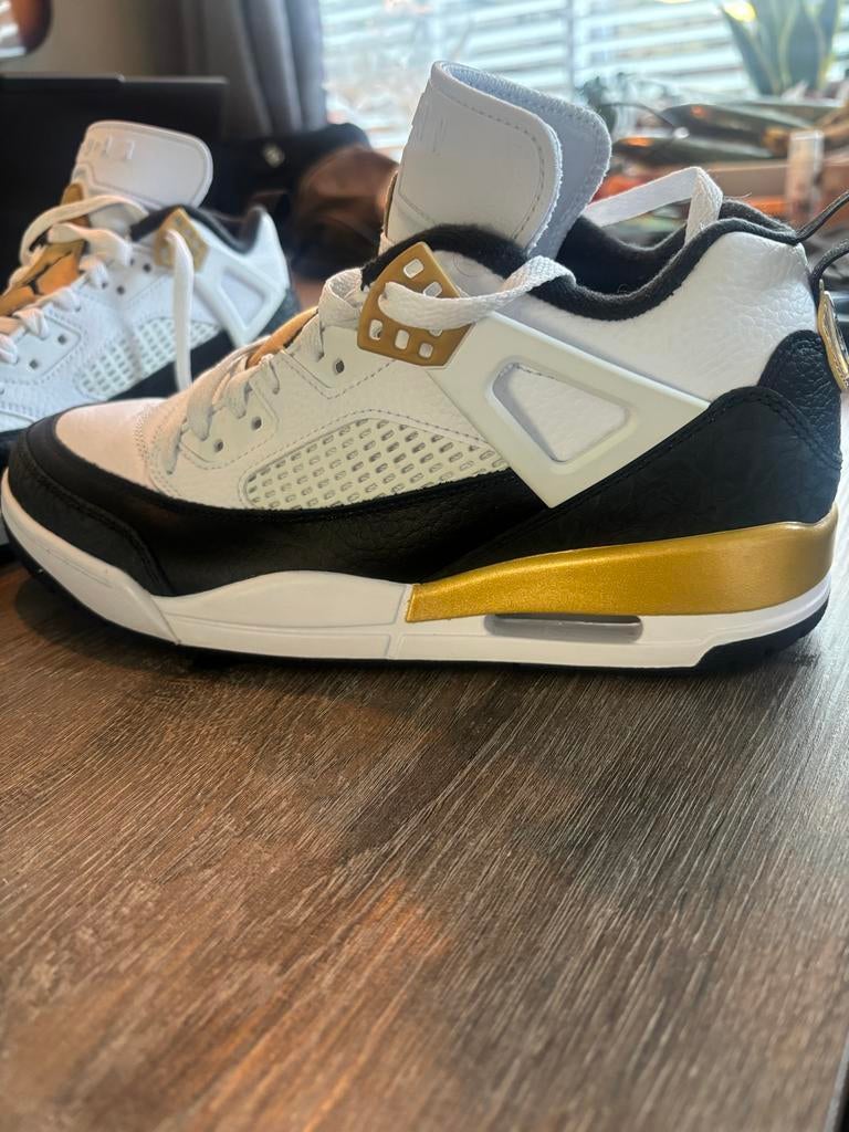 Jordan Spizike Low - Sneakers maat 42, Ophalen, Zo goed als nieuw, Wit, Sneakers of Gympen